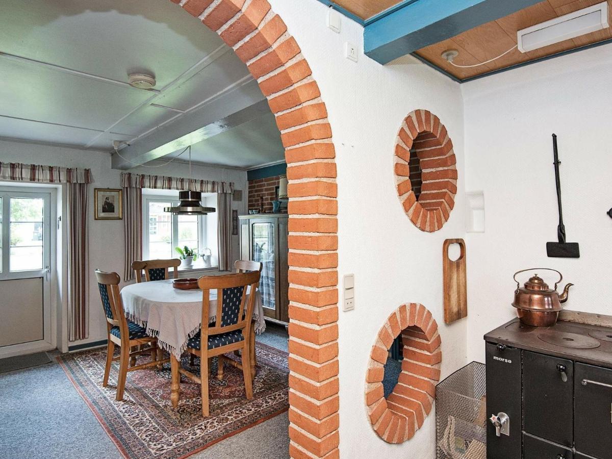 4 Person Holiday Home In Bredebro Ballum Oda fotoğraf